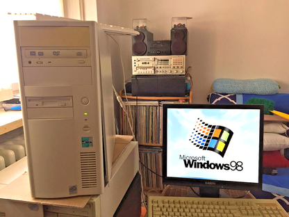Windows 98 SE Desktop Dex Vintage Pentium 3 450 Mhz 2x Slot Isa Mobo Lucky Star
