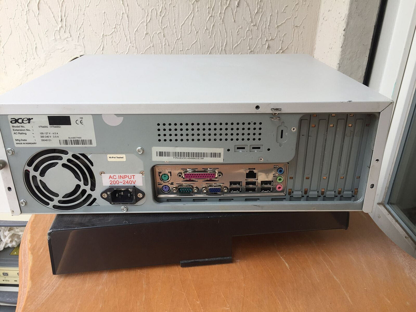 Acer Veriton VT 5600 G Intel Pentium 4 2600 Mhz 1.5 GB DDR 400 Retrogames