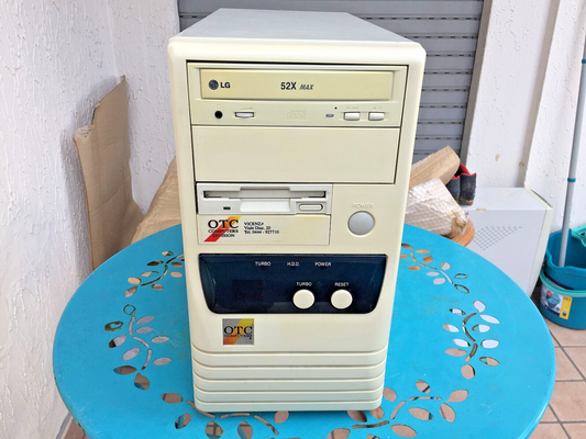 Windows 98 SE Vintage Desktop Intel Pentium 133Mhz 3x Isa Seriale Parallela Socket 7