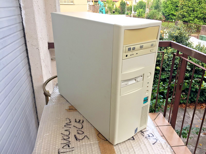 Windows 98 SE Desktop Dex Vintage Pentium 3 450 Mhz 2x Slot Isa Mobo Lucky Star