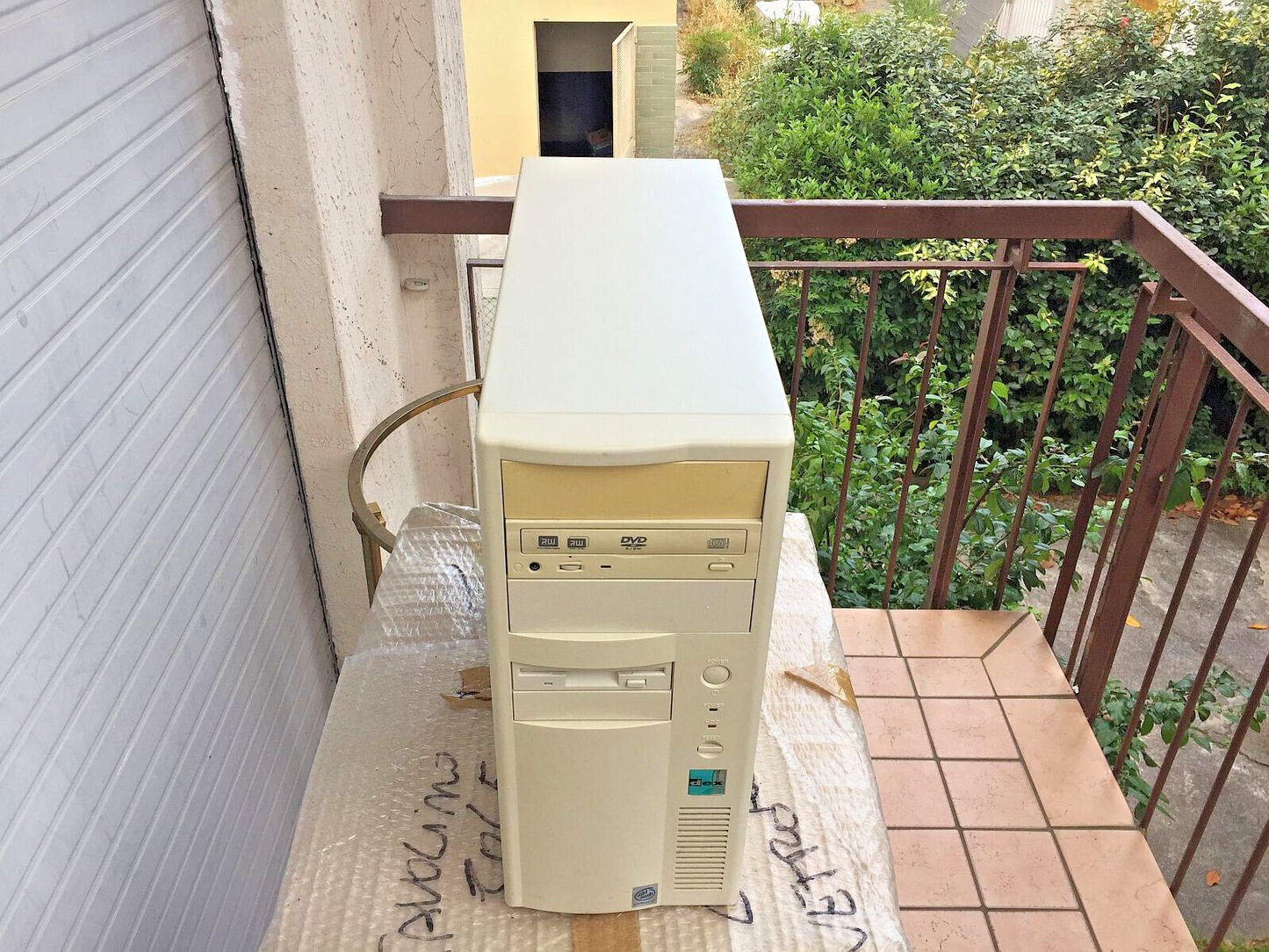 Windows 98 SE Desktop Dex Vintage Pentium 3 450 Mhz 2x Slot Isa Mobo Lucky Star