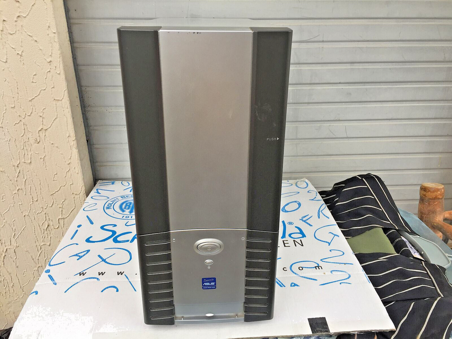 Windows 98 SE Desktop Vintage Pentium D925 3000 Mhz Retrogames Seriale Parallela