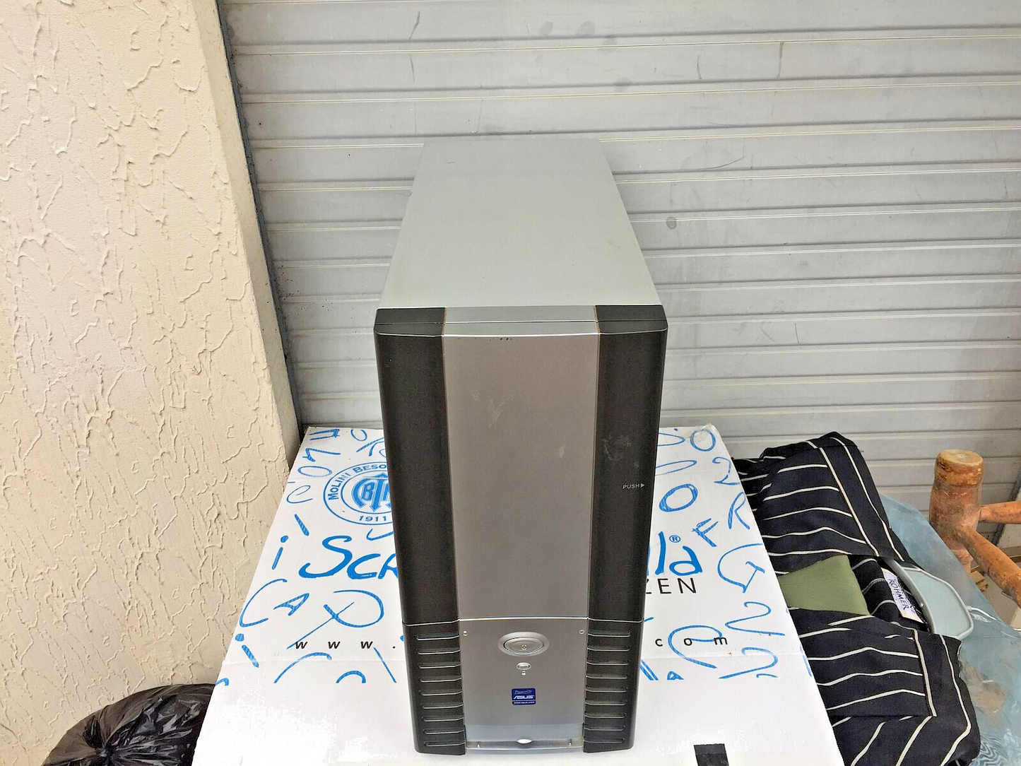 Windows 98 SE Desktop Vintage Pentium D925 3000 Mhz Retrogames Seriale Parallela