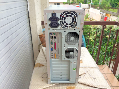 Retrocomputer Windows 98 SE Desktop Amd Athlon Xp 1800+ 1537 Mhz Retrogames Seriale Parallela