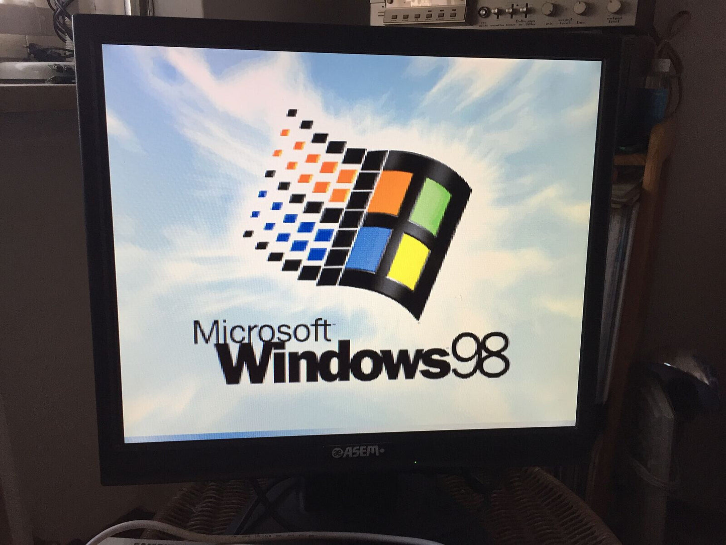 Windows 98 SE Vintage Desktop Intel Pentium 133Mhz 3x Isa Seriale Parallela Socket 7