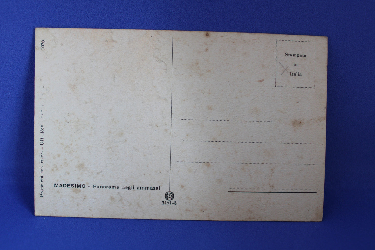 Tris di cartoline raffiguranti panorami montuosi