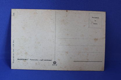 Tris di cartoline raffiguranti panorami montuosi