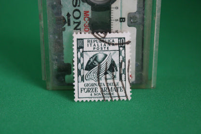 Francobollo Giornata delle Forze Armate 4 Novembre