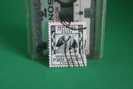 Francobollo Giornata delle Forze Armate 4 Novembre