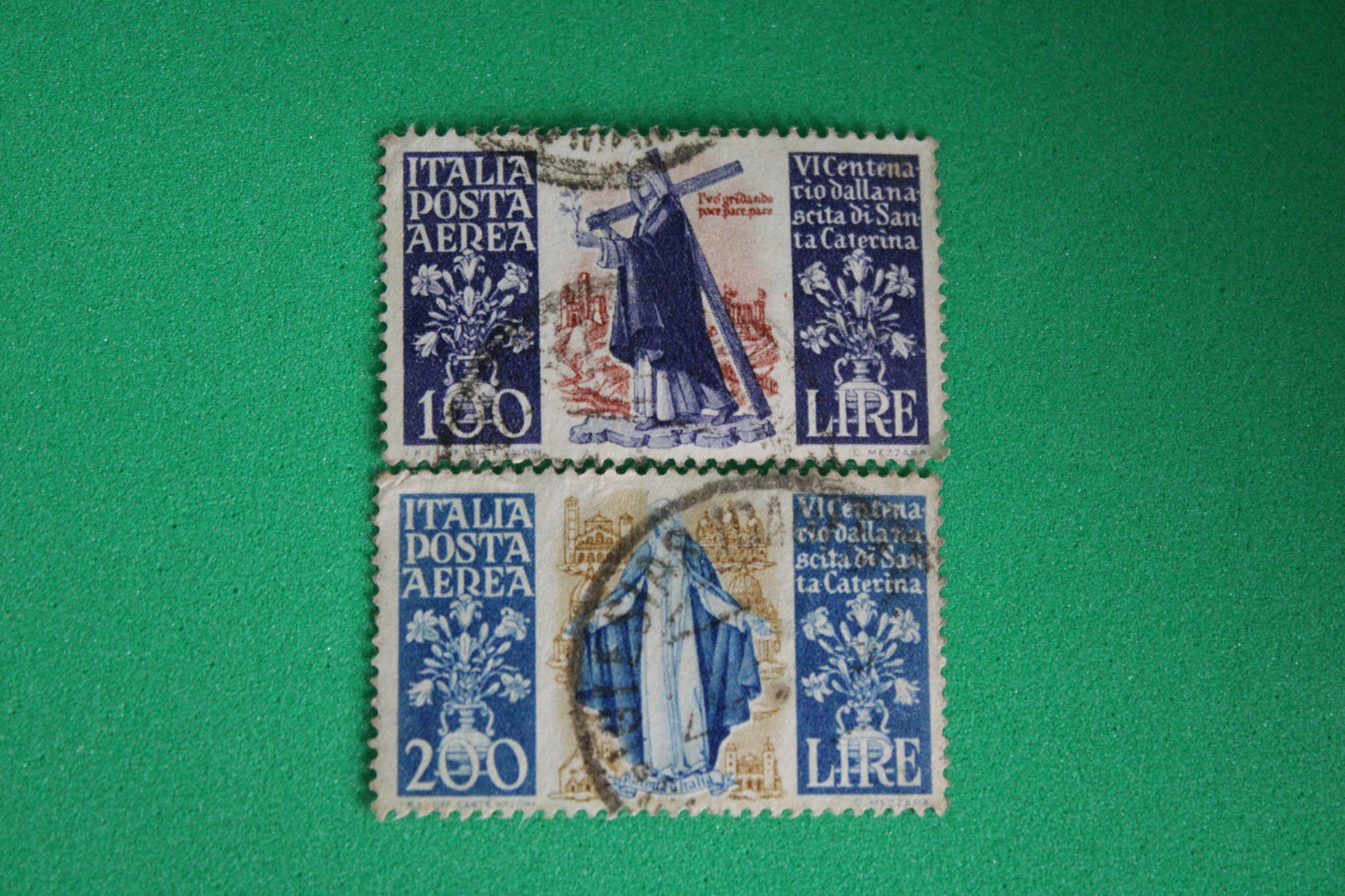 Coppia Francobollo Posta Aerea "6° Centenario della nascita di S. Caterina da Siena" 1948