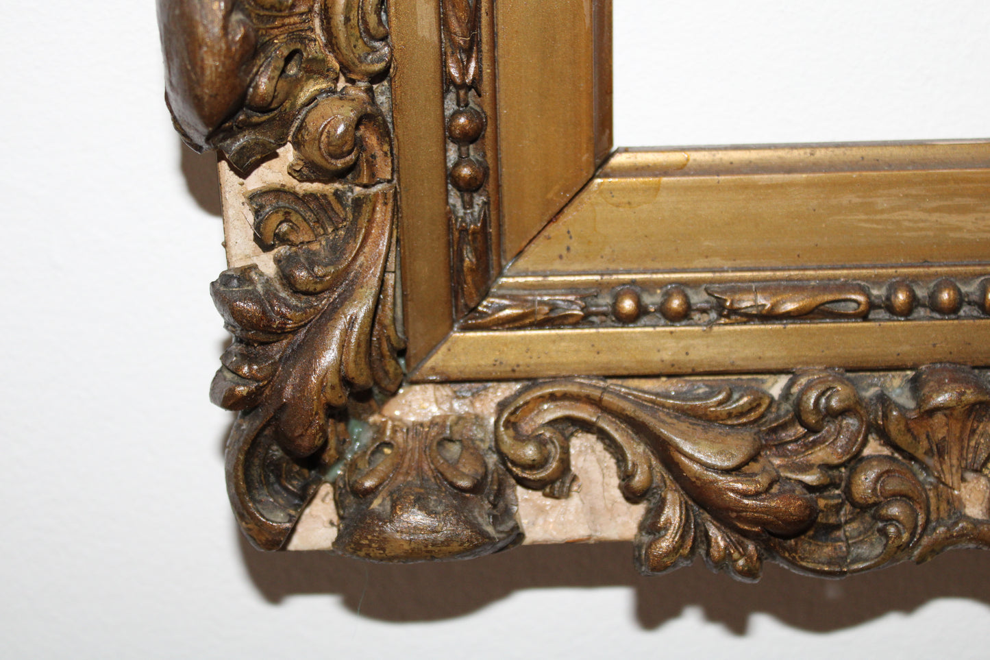 Cornice da Specchio XIX° secolo Liberty Parzialmente Restaurata (15% SCONTO IN CARRELLO)