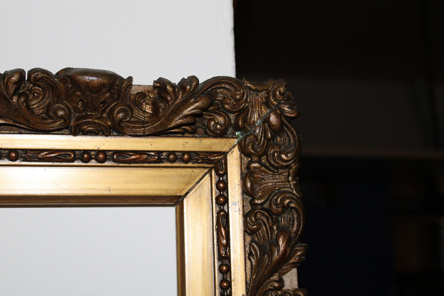 Cornice da Specchio XIX° secolo Liberty Parzialmente Restaurata (15% SCONTO IN CARRELLO)